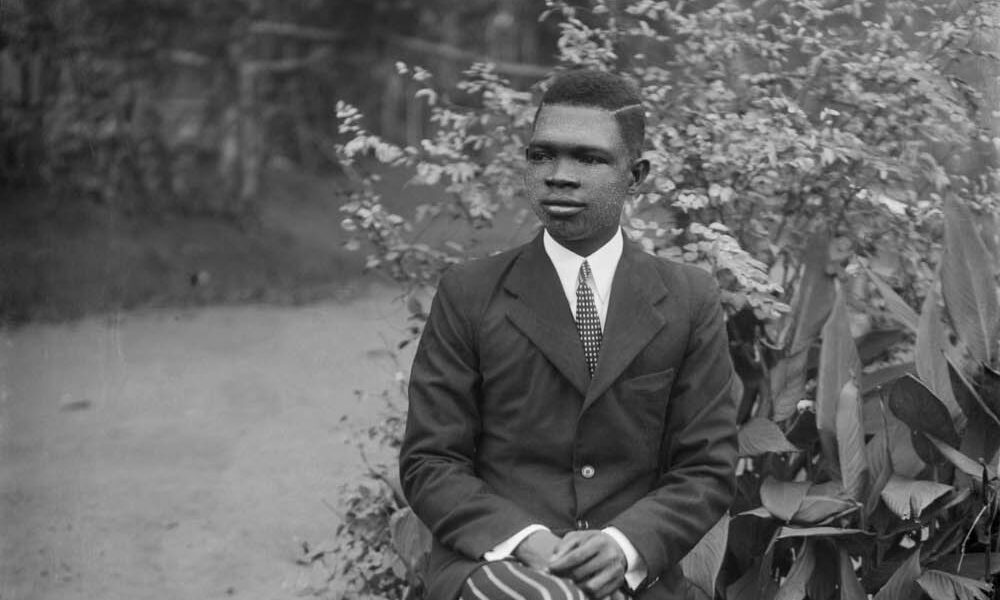 Chief Solomon Osagie Alonge: The Iconic Photographer of Benin's Royalty & Everyday Life