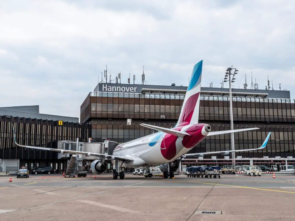 Eurowings expands Summer 2025 flight schedule with new destinations, for the first time to the Azores