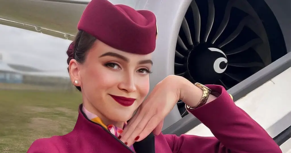 Sama, Qatar Airways' digital crew debuts on social mediaRunway Girl